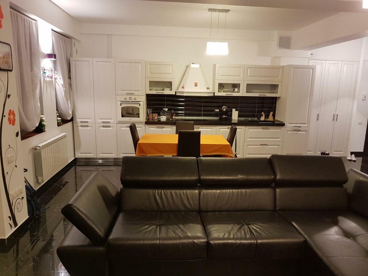 Apartament Mamaia Sat Năvodari Kültér fotó